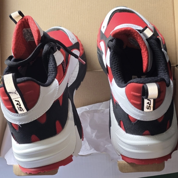 PUMA RS-Trck (GS)Unisex Size Youth 5.5Y, 7 Women. New with box Red, Black, Whit - Picture 2 of 12